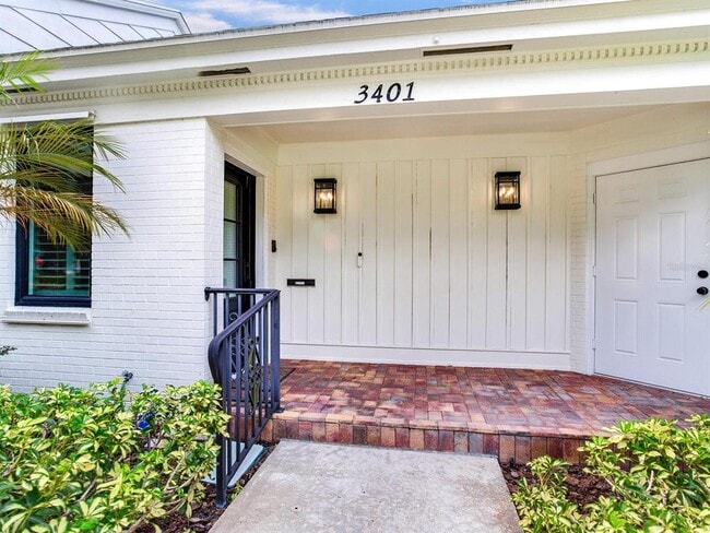 Building Photo - 3401 S Almeria Ave