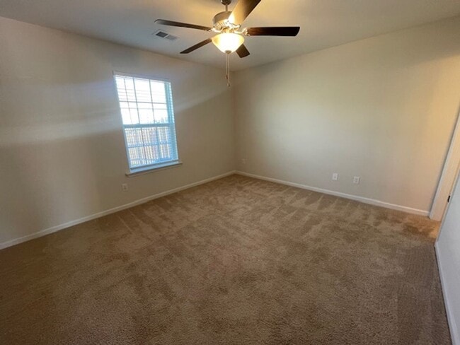 Building Photo - 959 Madrid Court- The Townhomes at Chukker...