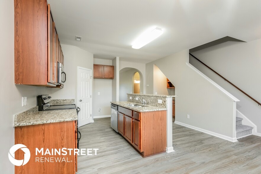 Building Photo - 4014 Lady Slipper Ln