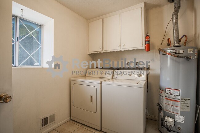 Building Photo - !!CALL US TODAY AT (505) 808-6467 TO SCHEDULE A VIEWING AND MAKE THIS YOUR NEW HOME!!