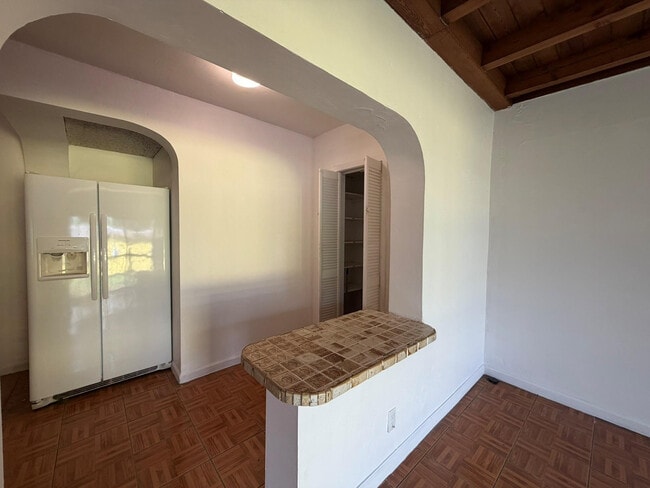 Building Photo - 14131 NW 3rd Ave