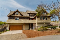 Building Photo - 1025 NW Inlet Ave