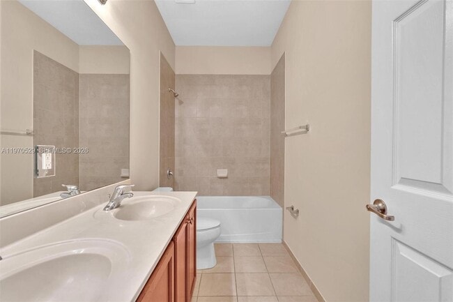 Building Photo - 3236 NW 31st Terrace