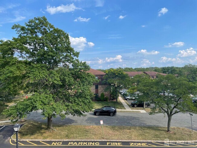 Building Photo - 118 Keystone Ct