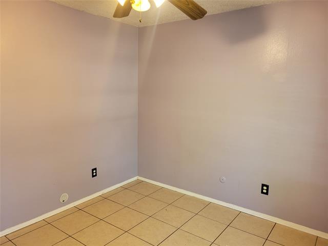Building Photo - 1411 Clearfield Dr