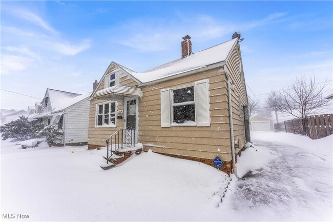 Building Photo - 15304 Benhoff Dr