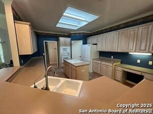 Building Photo - 19119 W Birdsong Way