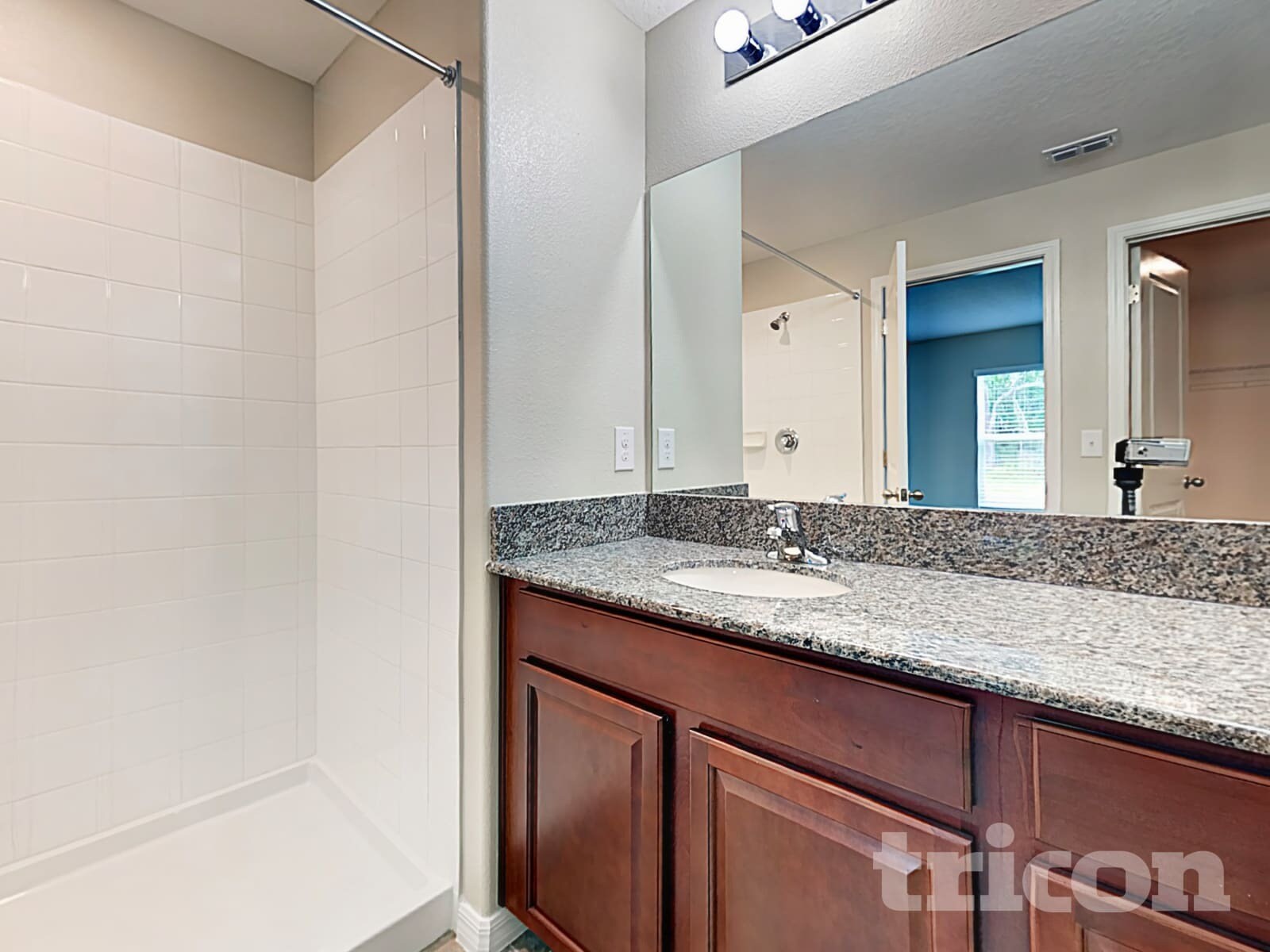 Building Photo - 1618 Broad Winged Hawk Dr