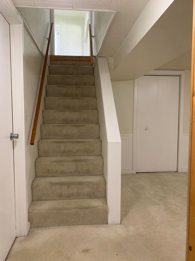 Building Photo - 3BR Ranch in Camp Hill