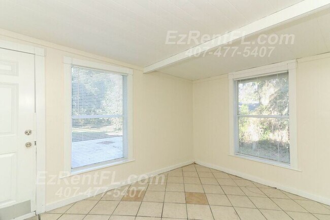 Building Photo - 5632 Lunsford Dr
