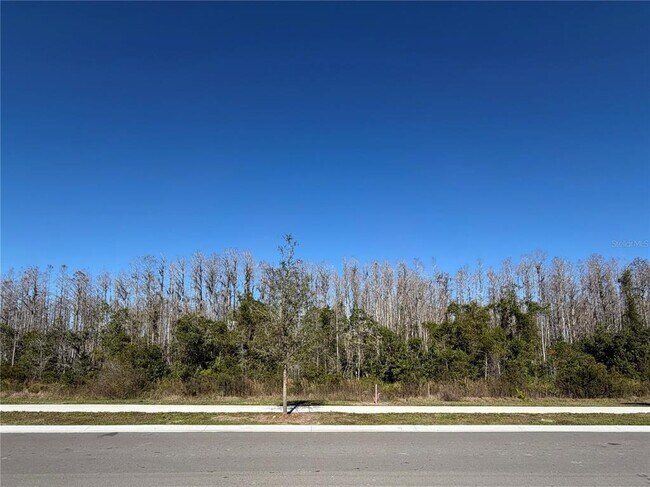 Building Photo - 17594 Pleasantview Blvd