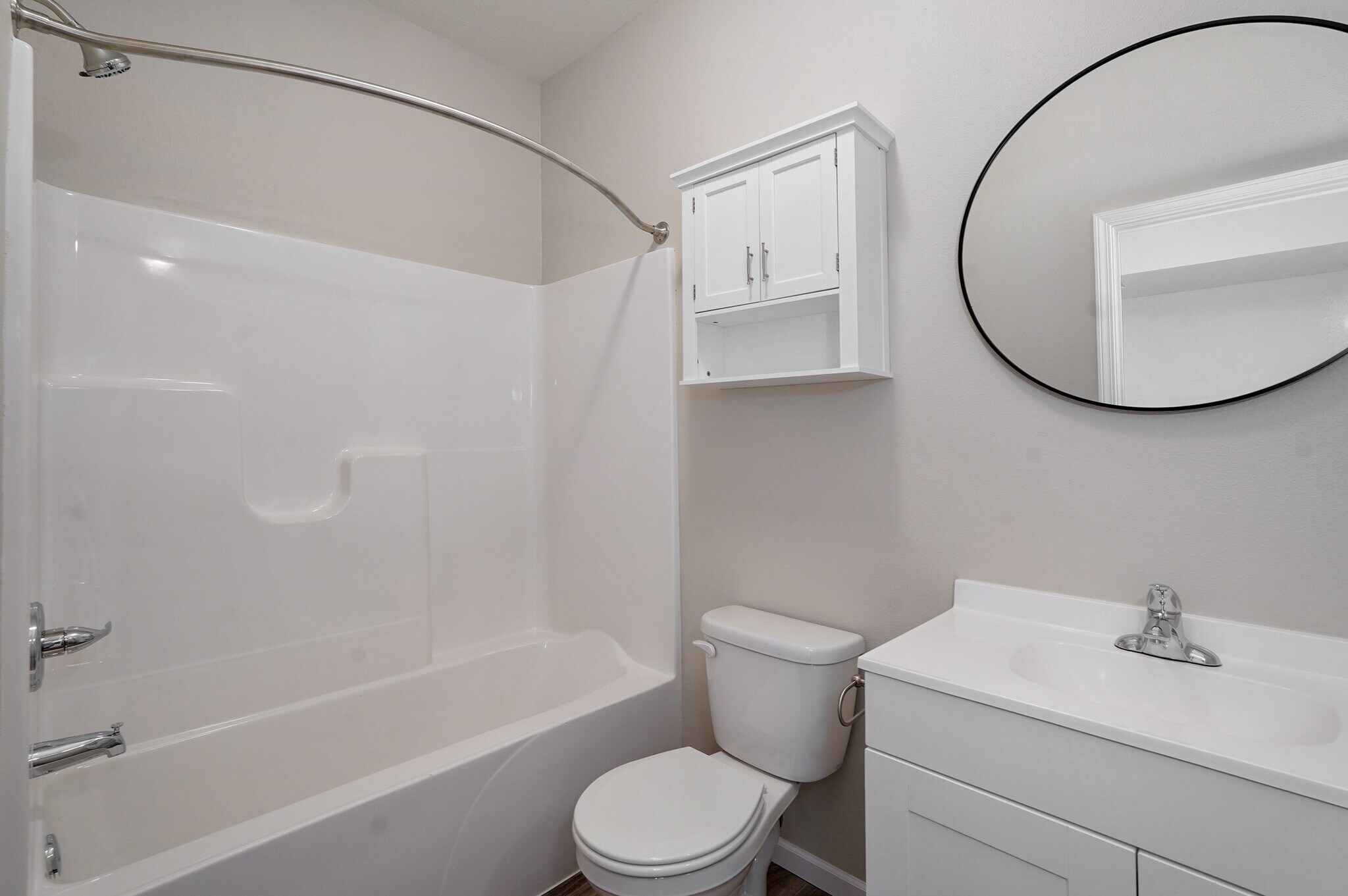 Building Photo - 319 S Florence Ave