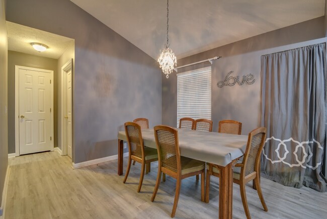 Building Photo - Beautiful 4BR Mt. Juliet Home in Top Schoo...