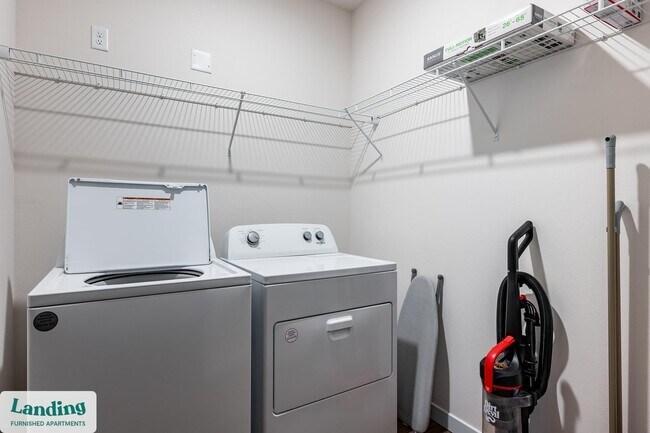 Building Photo - 3830 N Windsong Dr