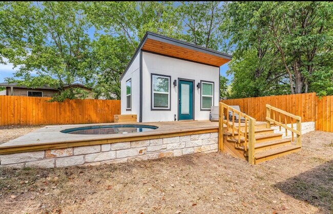 Building Photo - 5106 Lambs Ln