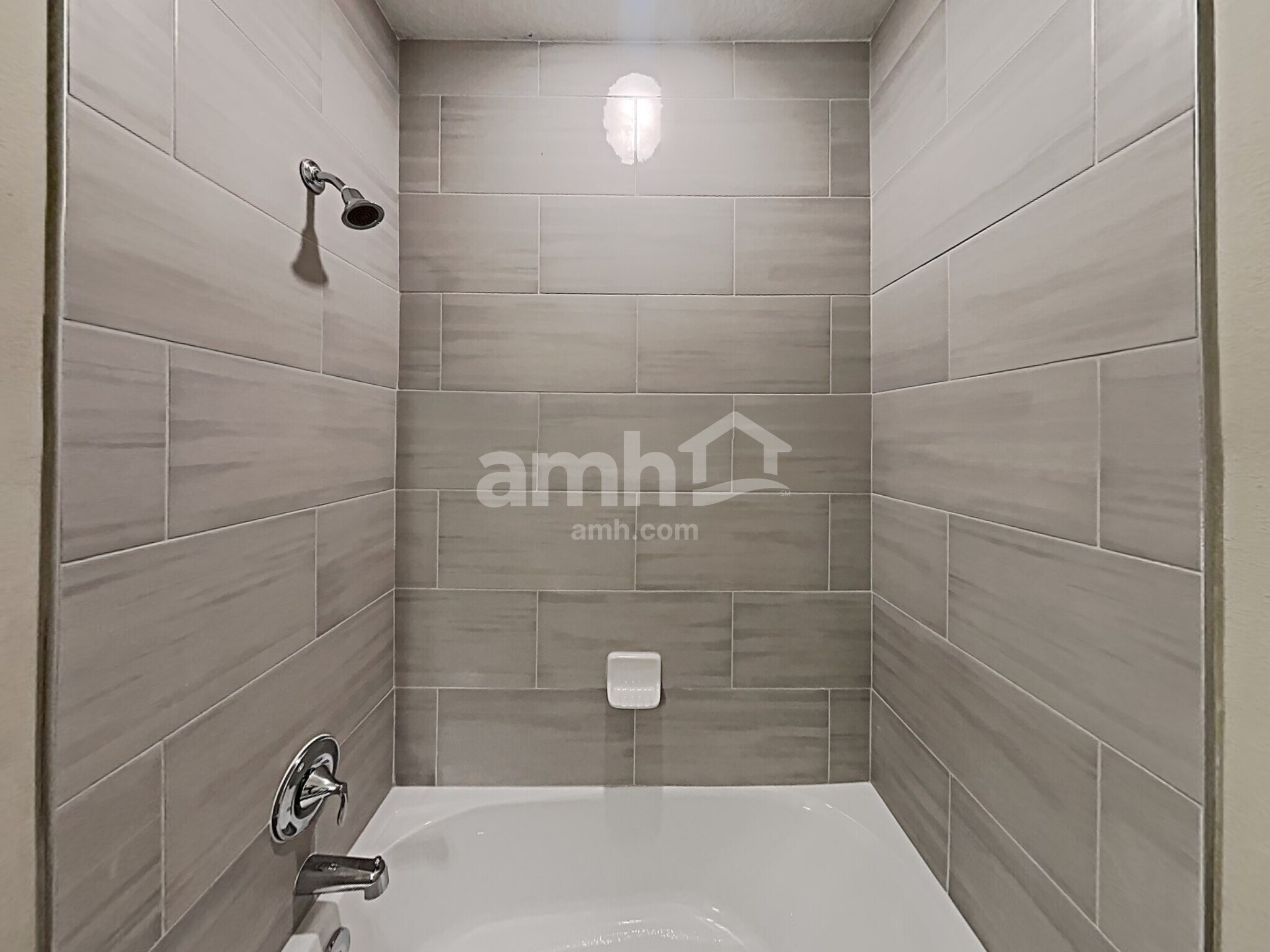 Building Photo - 238 Hemlock Pt