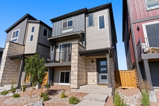 Building Photo - 2461 Horsemanship Ct