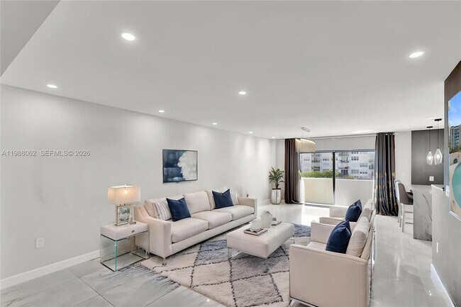 Building Photo - 1075 92nd St