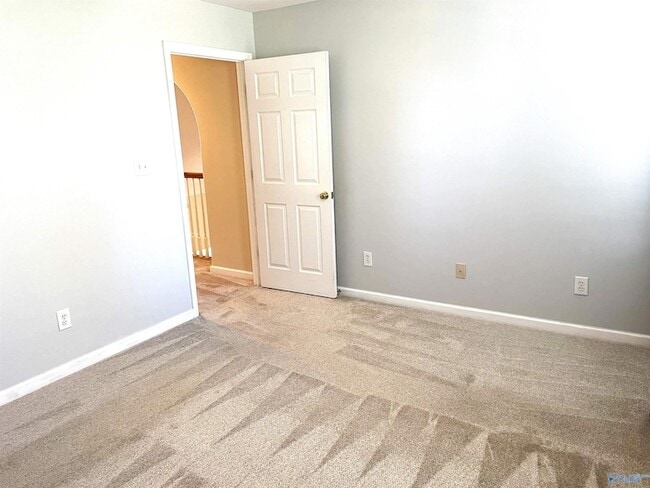 Building Photo - 106 Matilda Dr