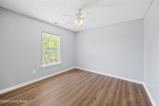 Building Photo - 6606 Timberbend Dr