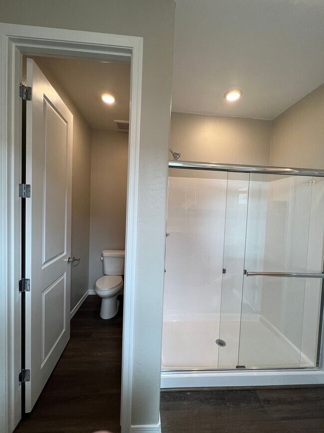 Building Photo - Brand New Home In Pronghorn Ranch!