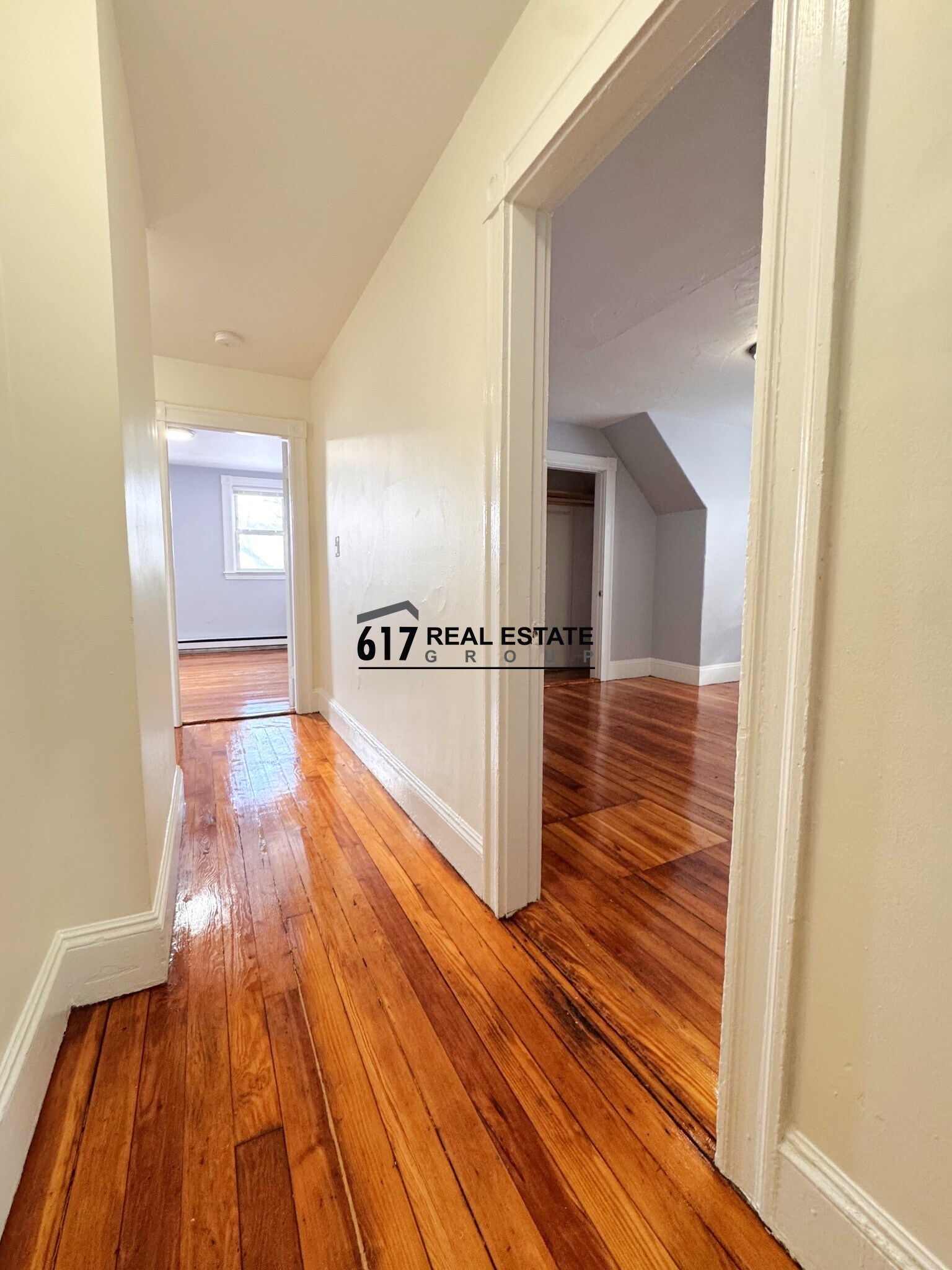 Building Photo - 26 Royal St