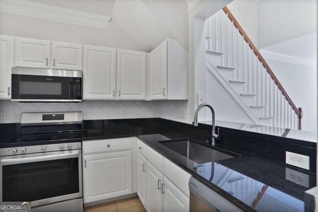 Building Photo - 1407 Westchester Ridge NE