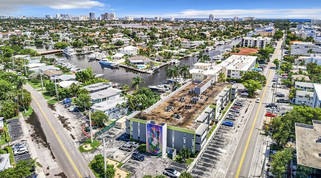 Building Photo - 1401 SE 15th St