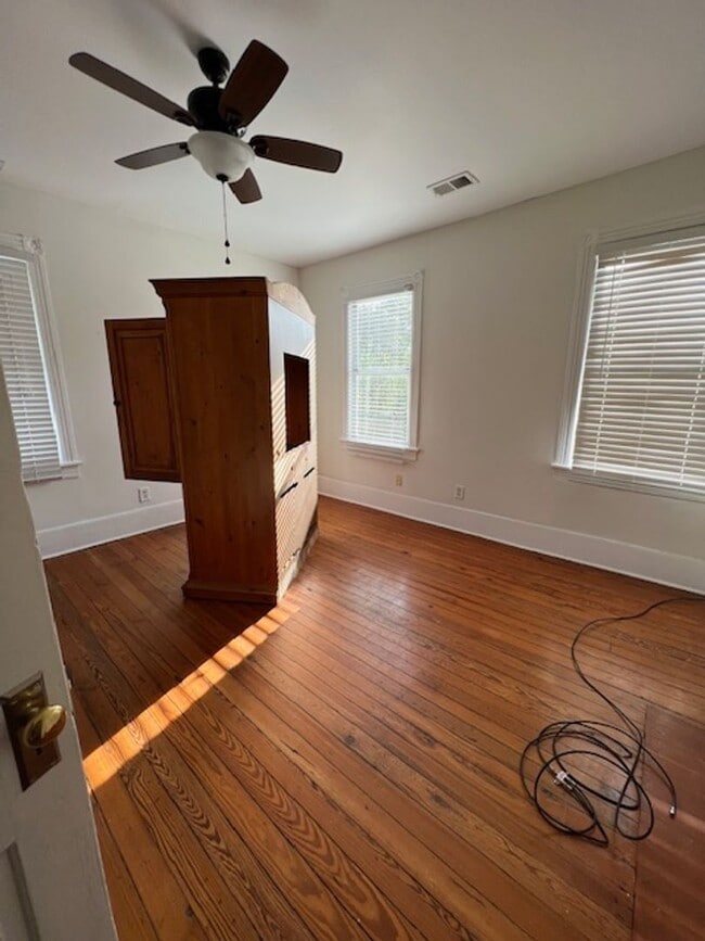 Building Photo - Downtown Beaufort House for Rent