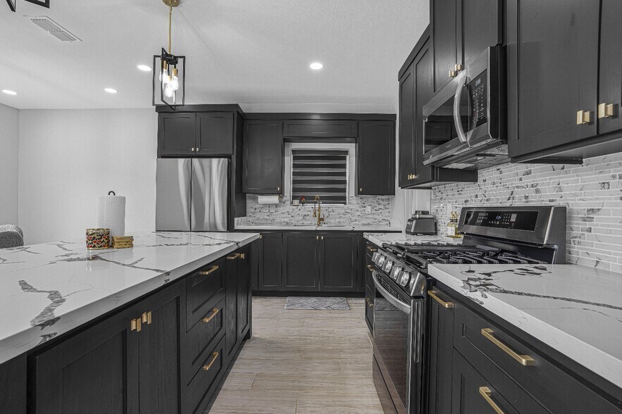 Building Photo - 1613 Coba Dr