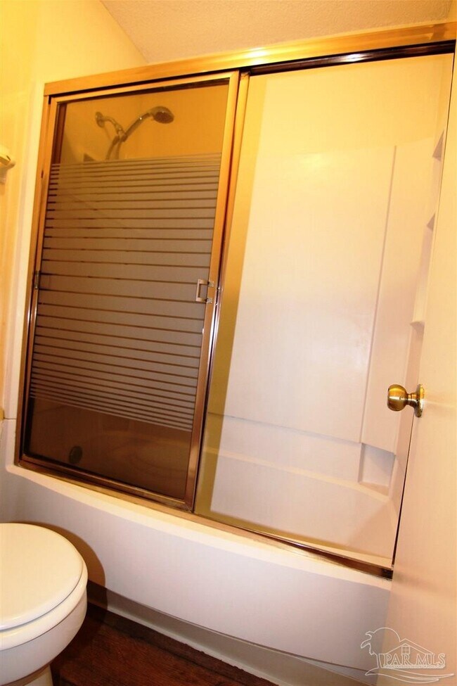 Building Photo - 5001 Grande Dr