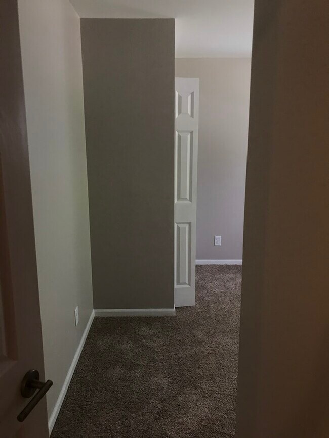 Building Photo - 4552 Baylor Ct