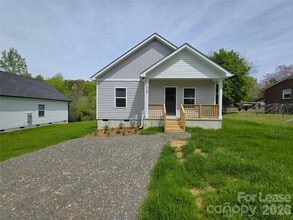 Building Photo - 1028 Patton Ave