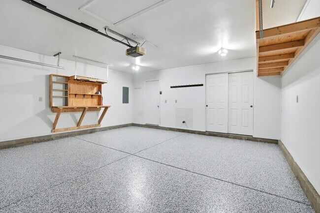 Building Photo - 9083 Marquis Dr