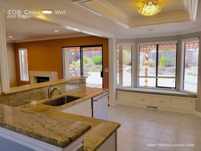 Building Photo - 208 Cinnabar Way