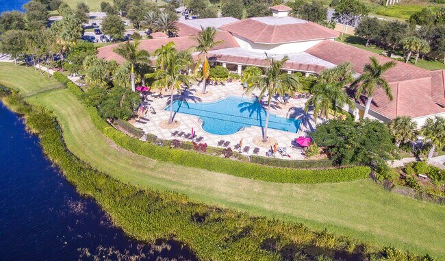 Building Photo - 8060 Kiawah Trce