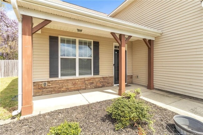 Building Photo - 127 Ganton Dr