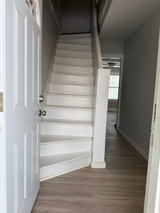 Building Photo - 20-22 Dorchester Ave