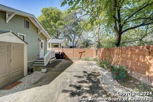 Building Photo - 139 Panama Ave