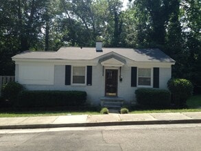 Building Photo - Rosewood