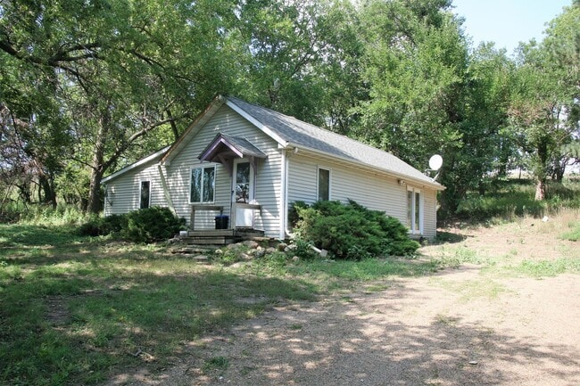 Primary Photo - Acreage in Rural Burbank
