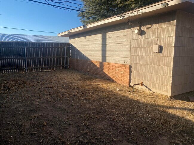 Building Photo - 4319 40th St