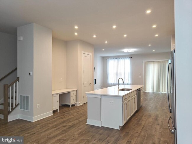 Building Photo - 2393 Liberty Lp