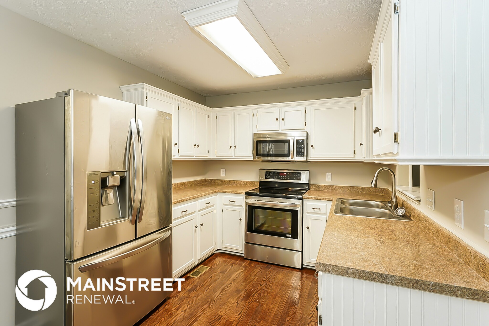 Building Photo - 212 Riverpoint Ct