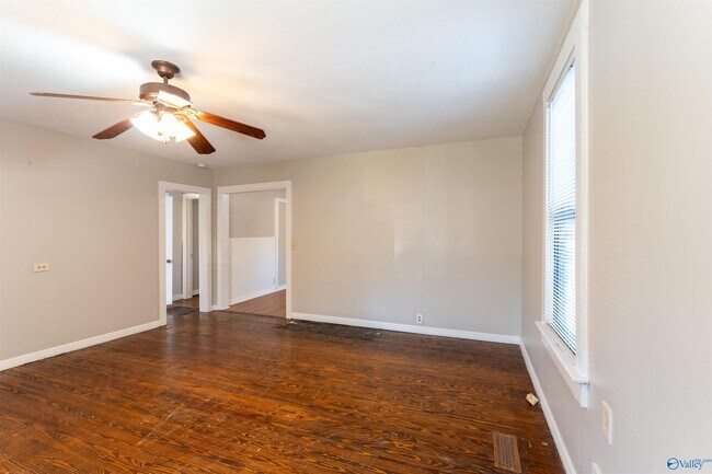 Building Photo - 1421 Rison Ave NE