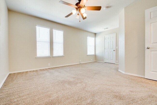 Building Photo - 4112 Macy Ln