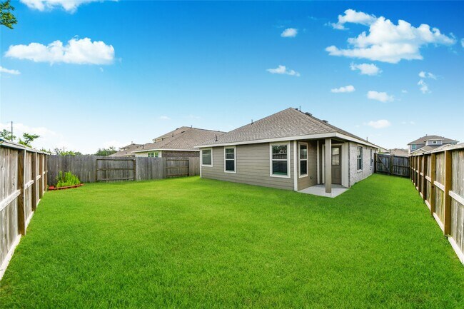 Building Photo - 19348 Villa Mesa Dr