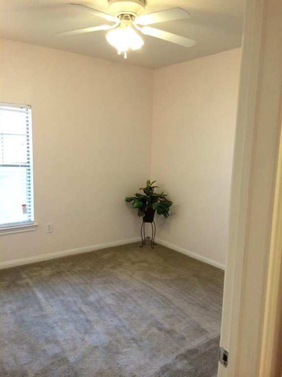 Building Photo - 2320 Gracy Farms Ln