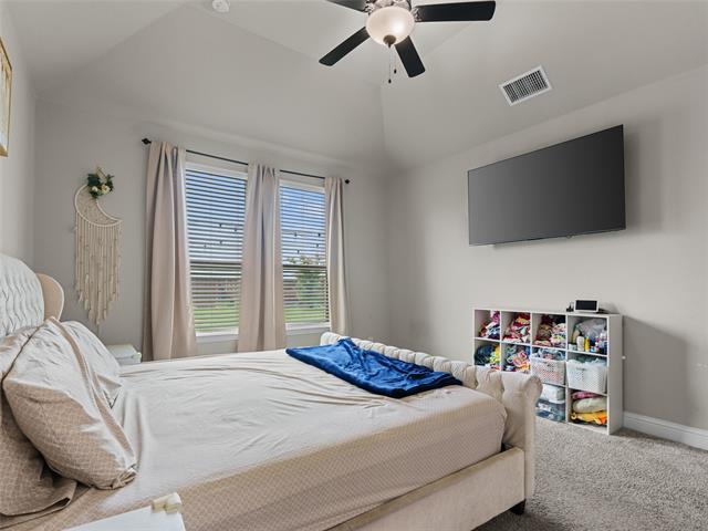 Building Photo - 2333 Willow Garden Dr
