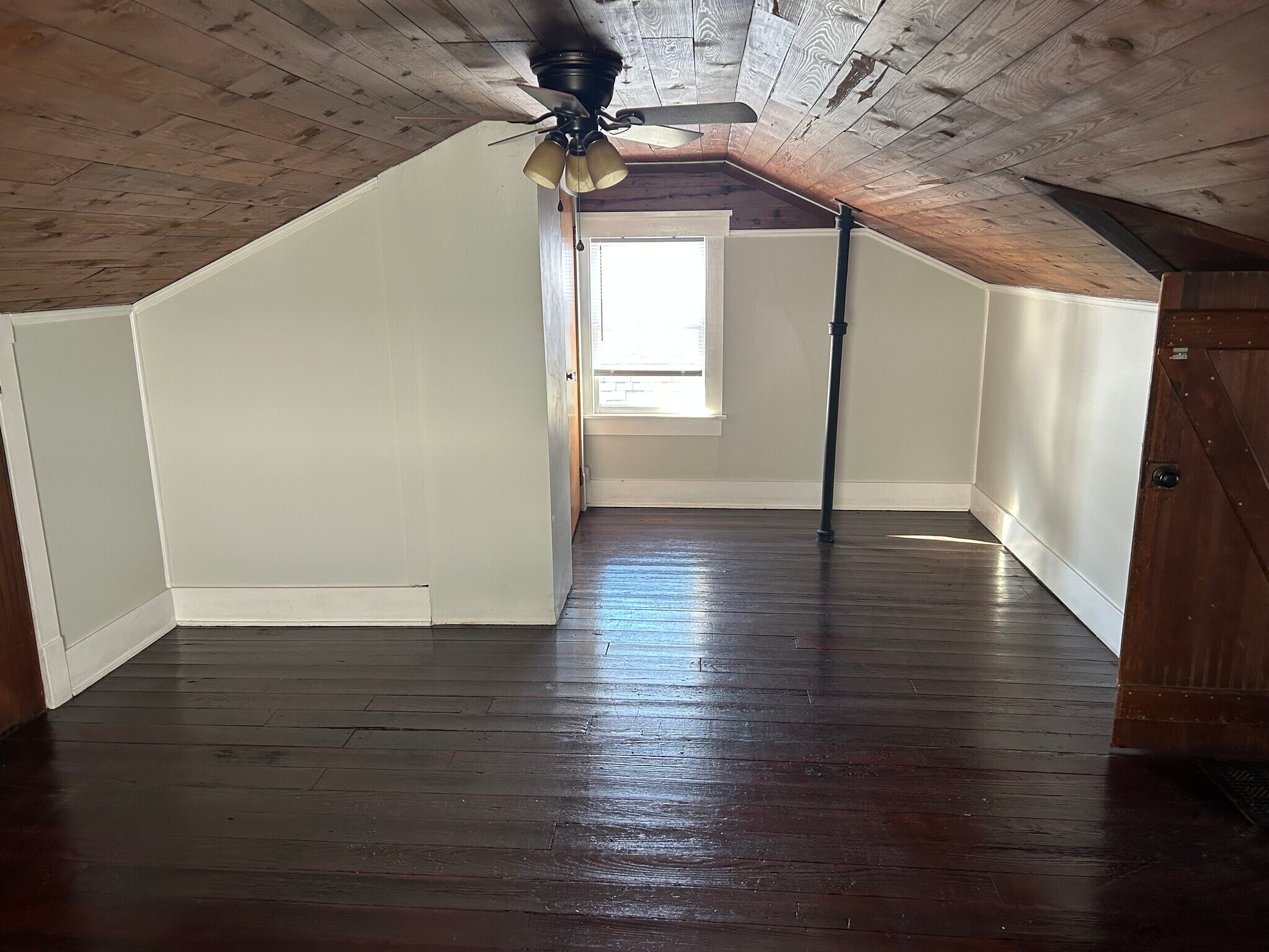 Building Photo - 2003 W Alice Ave